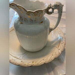 Antique Washstand Pitcher & Bowl -Edwin Bennett Co.- Bona Fama Melior Zona Aurea